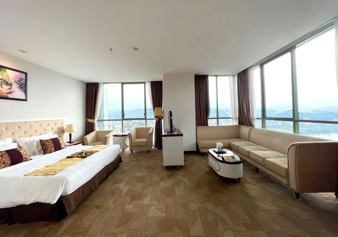 Executive Suite