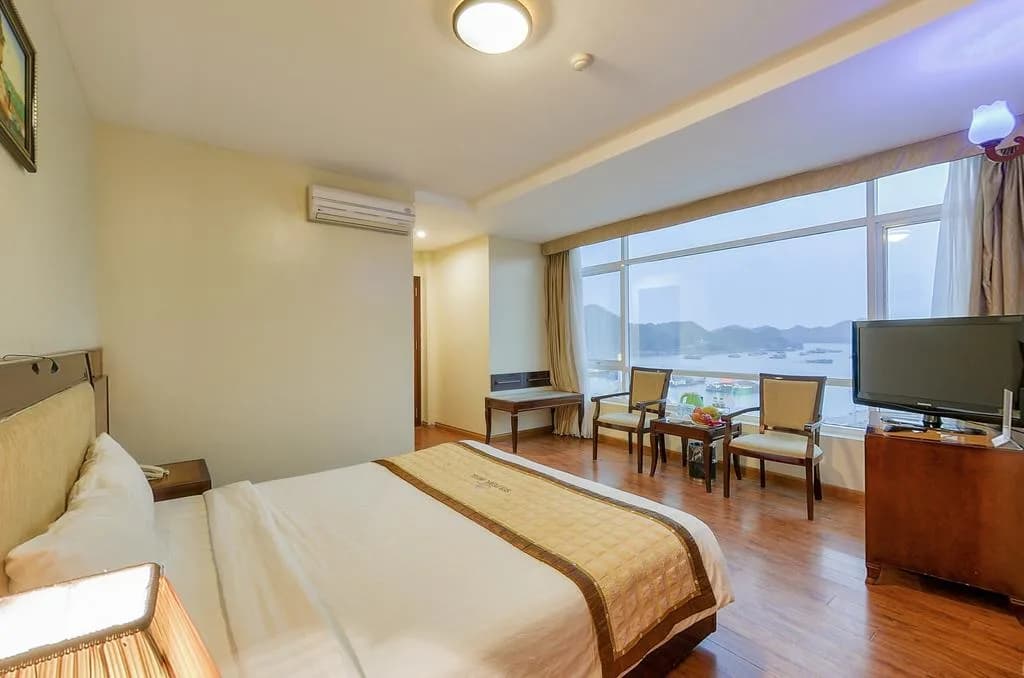 Phòng hướng vịnh Lan Hạ
