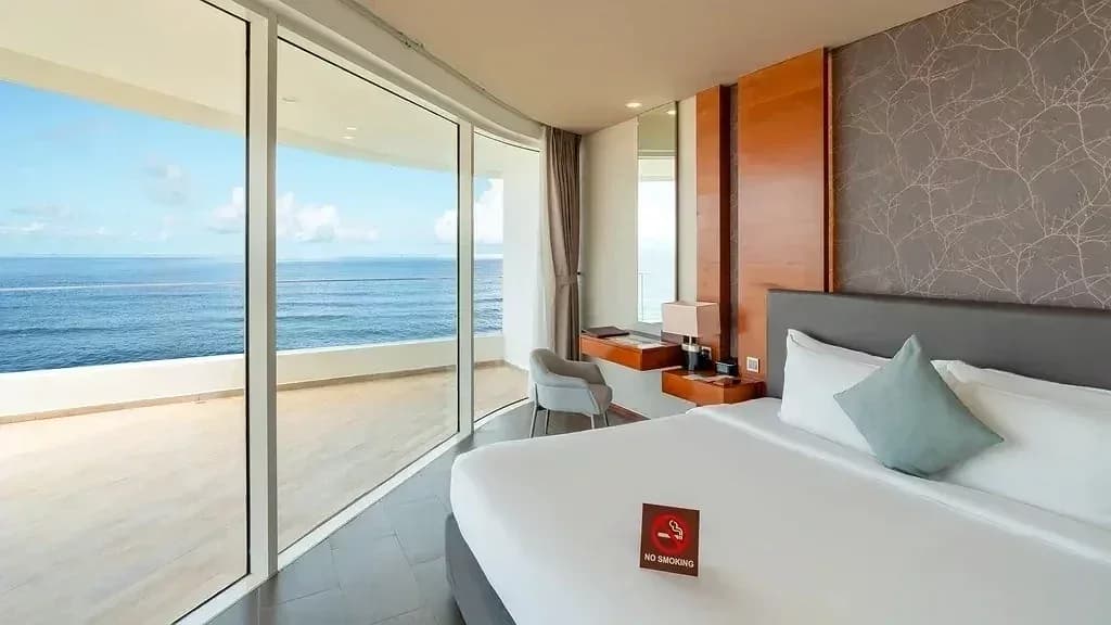 Junior & Executive Suite Ocean View