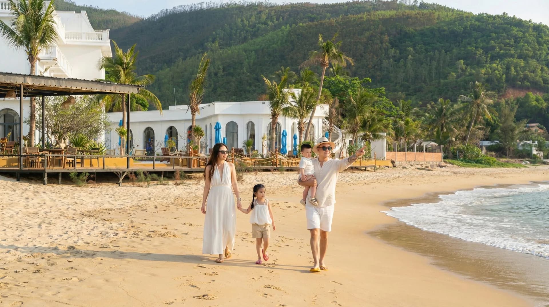 Bãi biển Bãi Xép hoang sơ