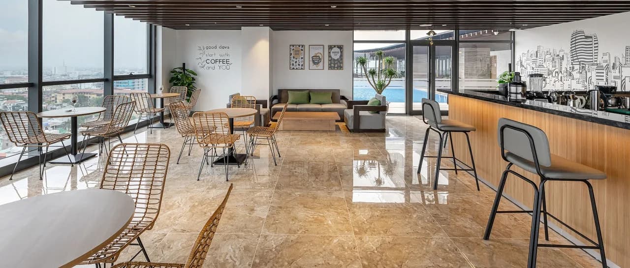 Rooftop Bar & Lounge