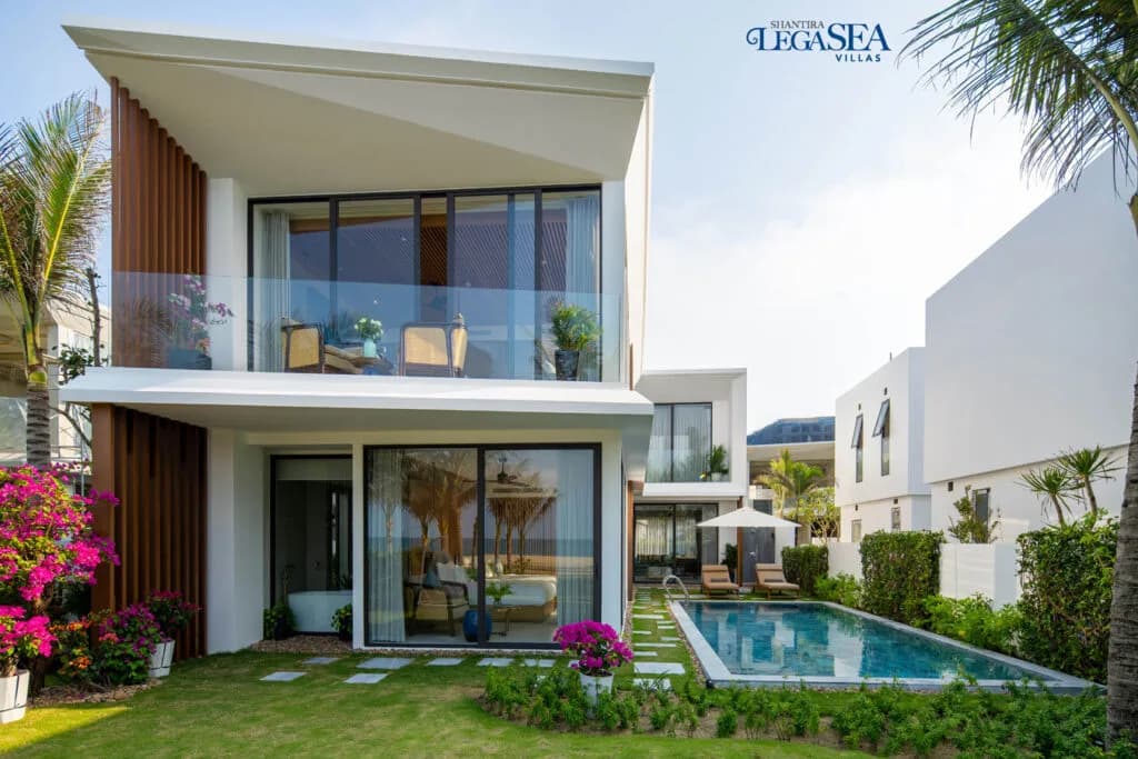 LegaSea Beachfront Villa – 3 phòng ngủ