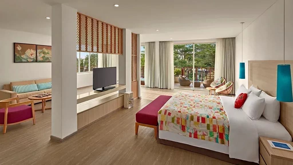 Xtra Sol Suite