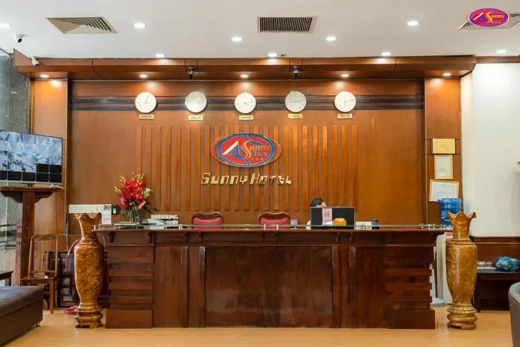 Quầy lễ tân 24/7