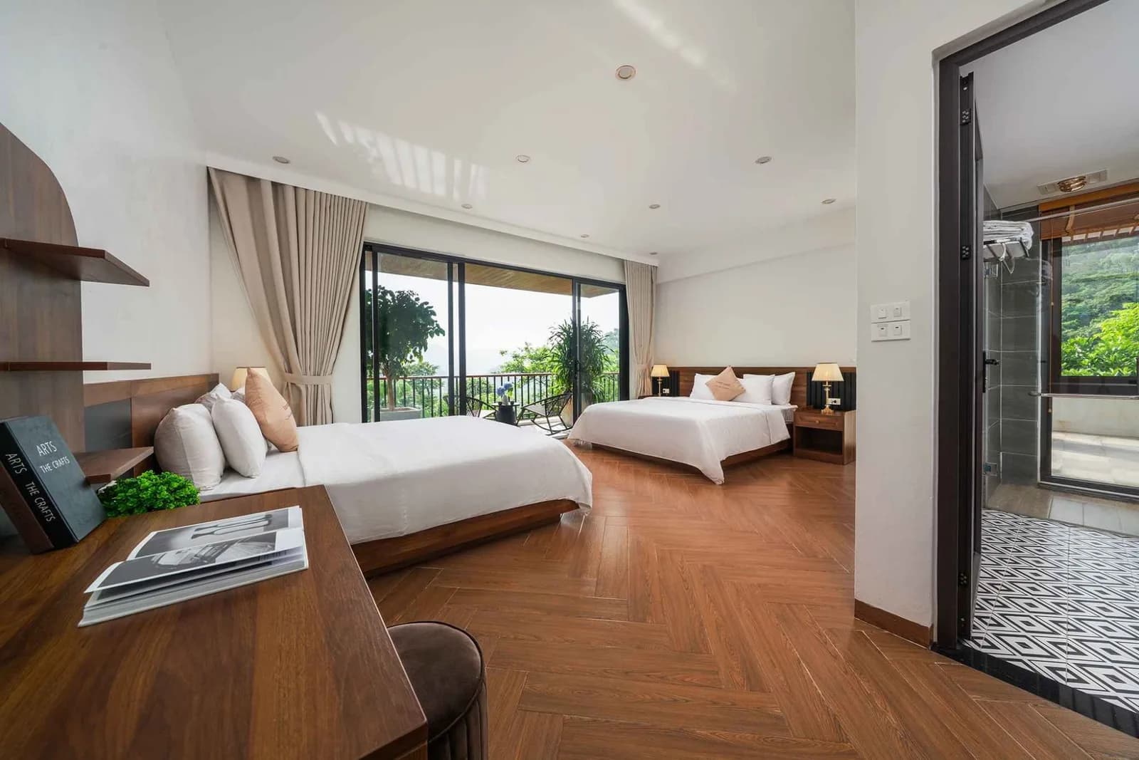 Master Suite Hoàng Hôn
