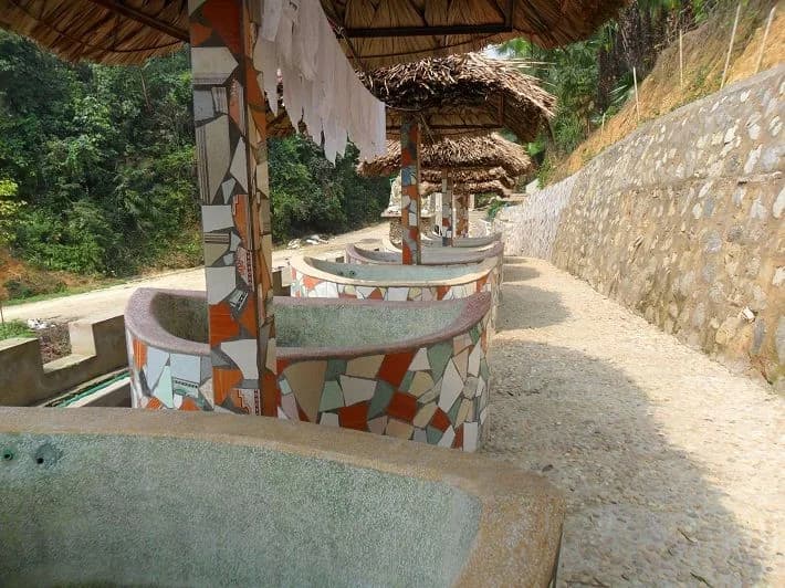 Phòng Gia Đình 3 Người