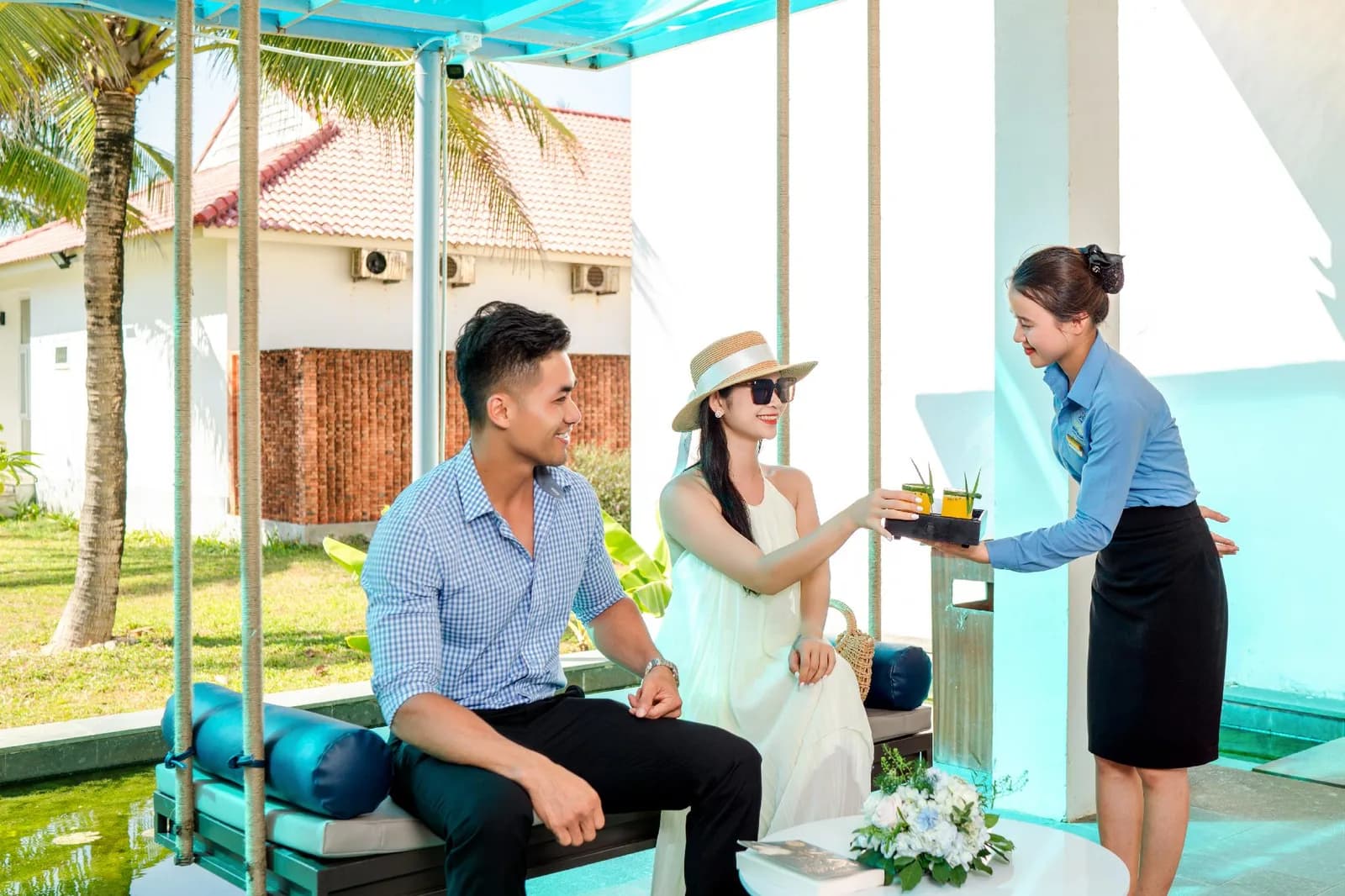 Dịch vụ đón tiếp tận tâm