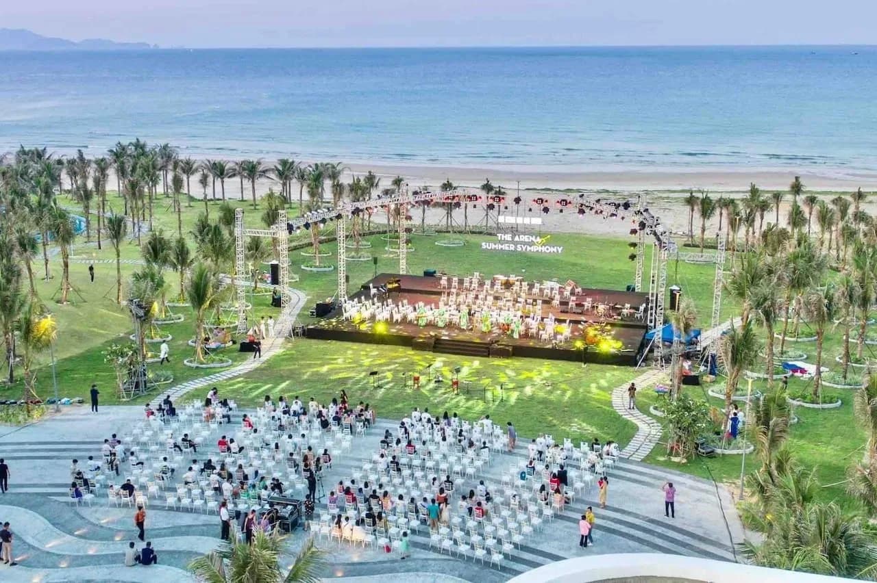Quảng trường biển & nhạc nước