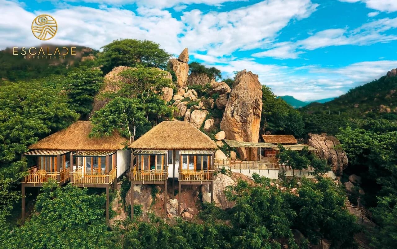 The Escalade Cam Ranh