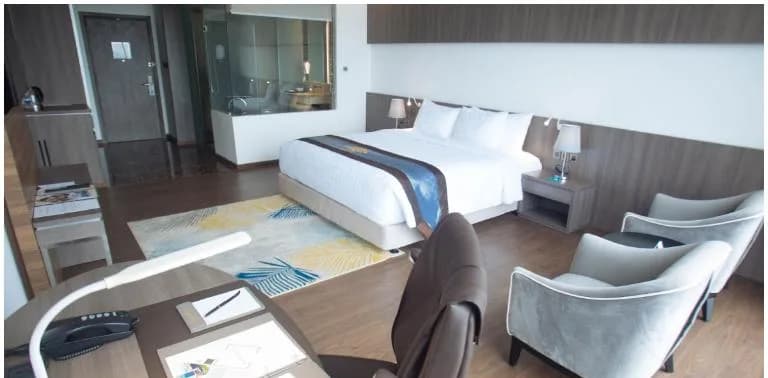 Staycation 5 sao cuối tuần