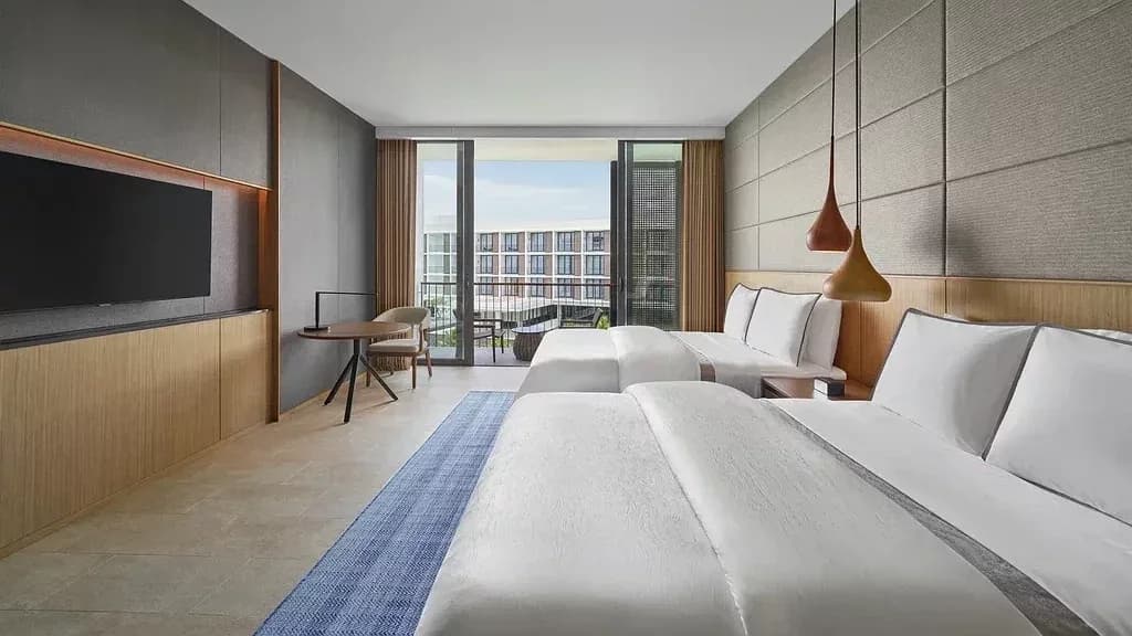 Deluxe Room - Hướng Vườn