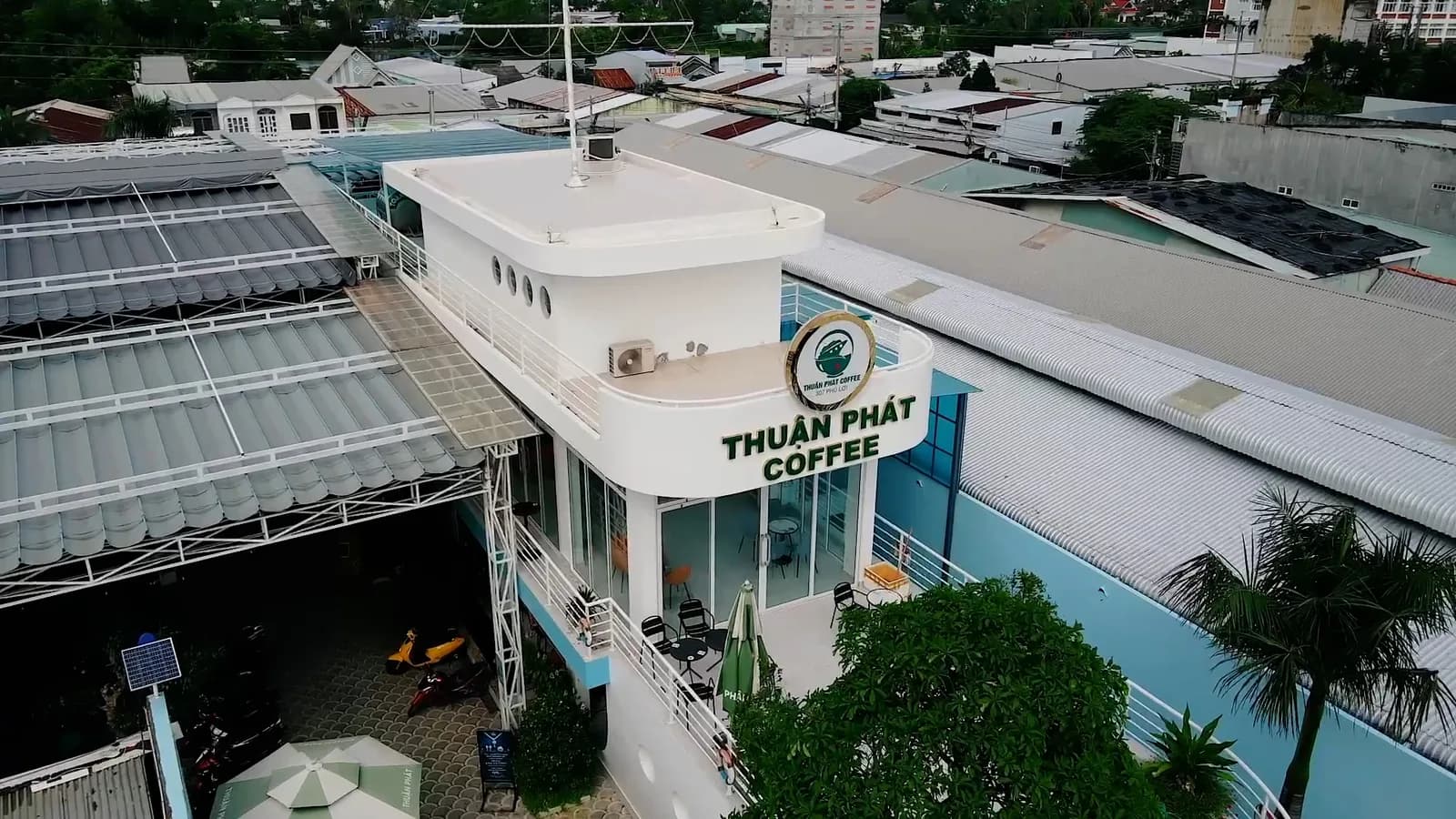Café sân vườn Thuận Phát