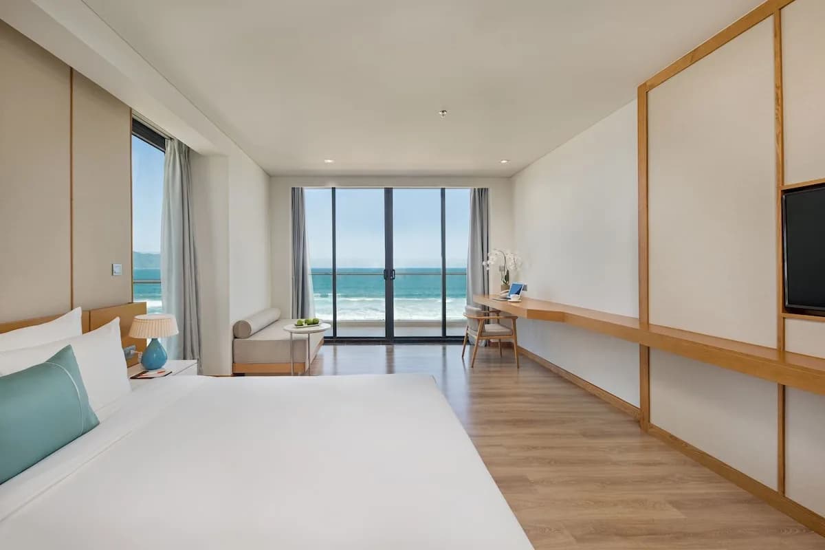 Premier Suite Ocean Front