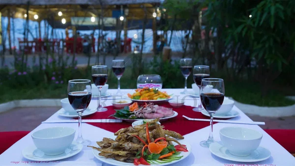 Combo gia đình cuối tuần