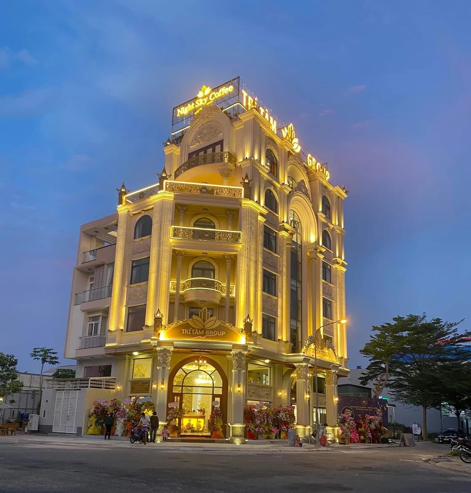 Trí Tâm Hotel