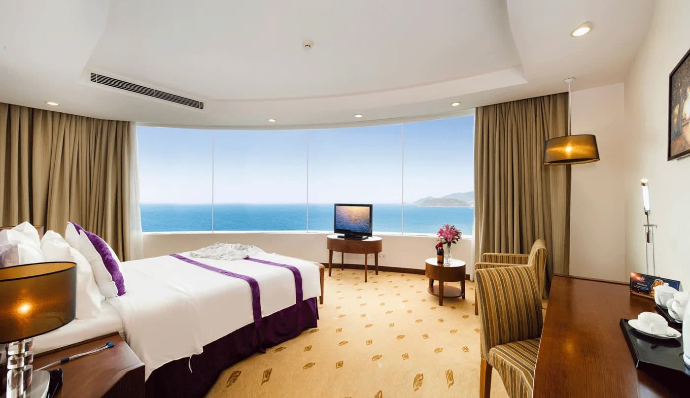 Chỉ 1 phút tới biển Trần Phú