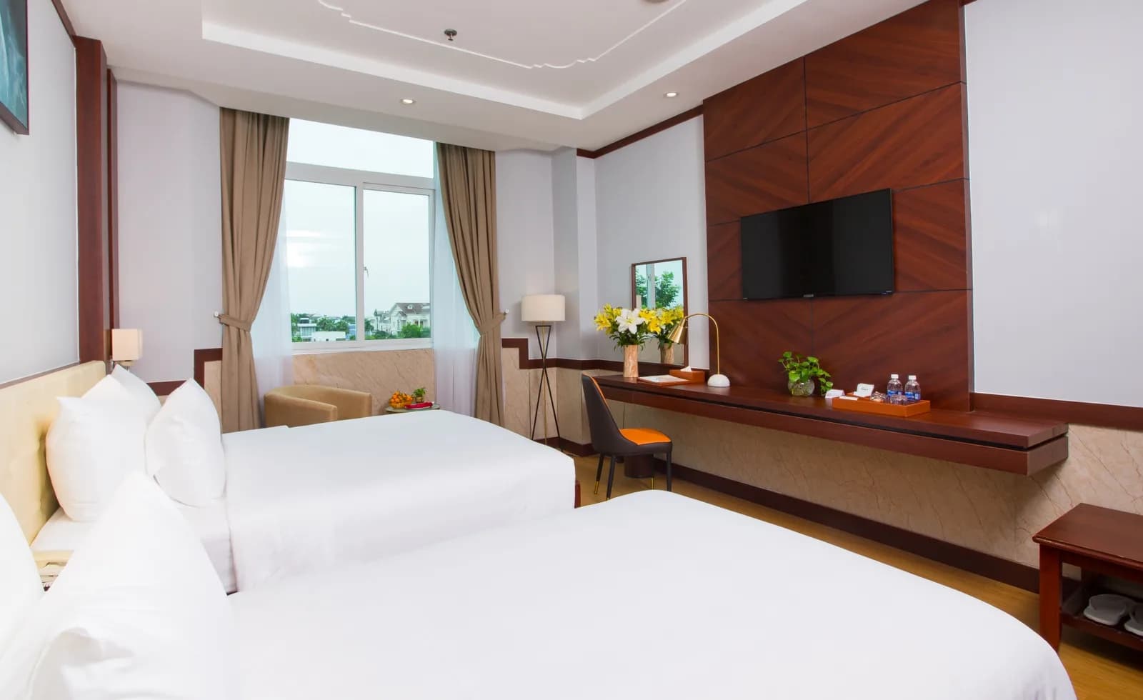 Vạn Phát Riverside Hotel 4