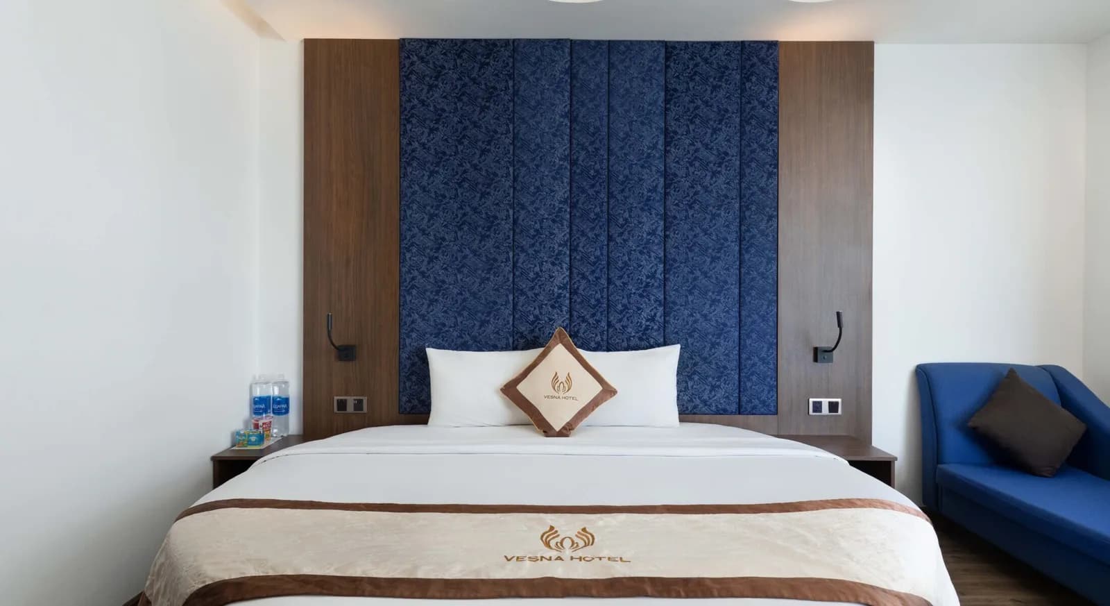 Deluxe Honeymoon