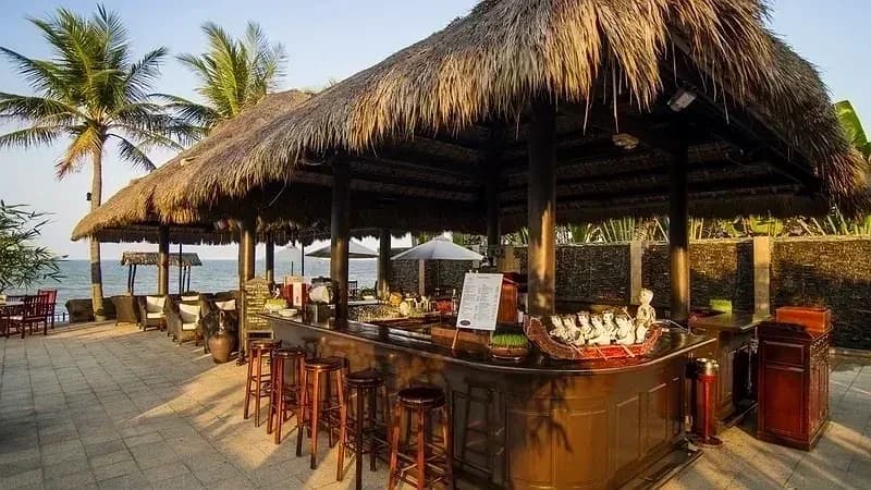Cham Beach Bar