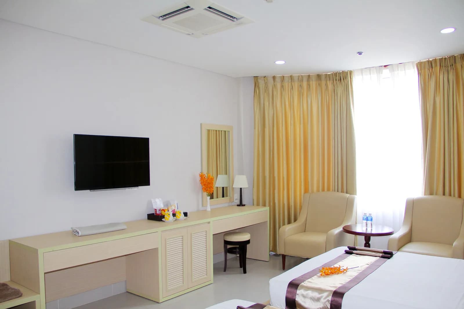 Executive Suite