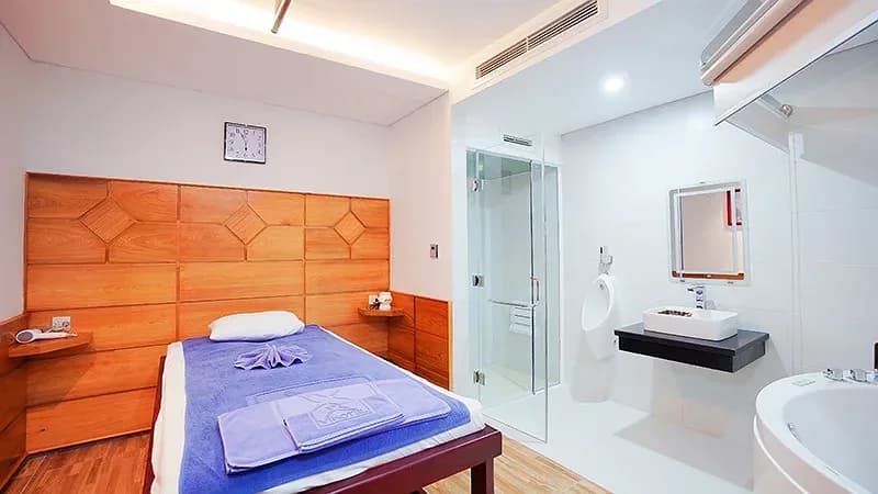 Spa & Massage