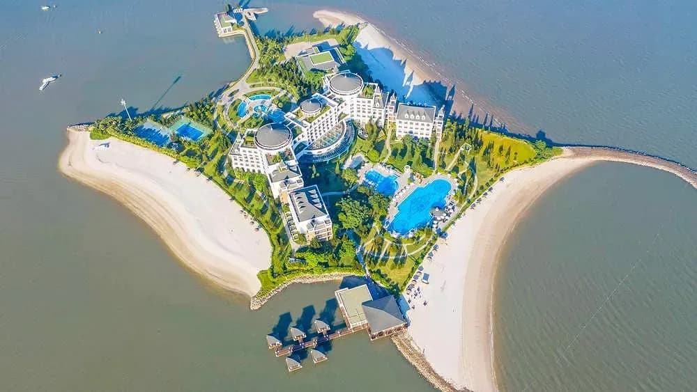 Vinpearl Resort & Spa Hạ Long 3