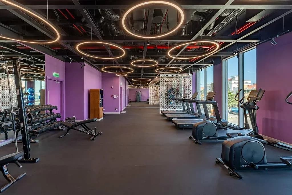 Gym & co-working 24/7