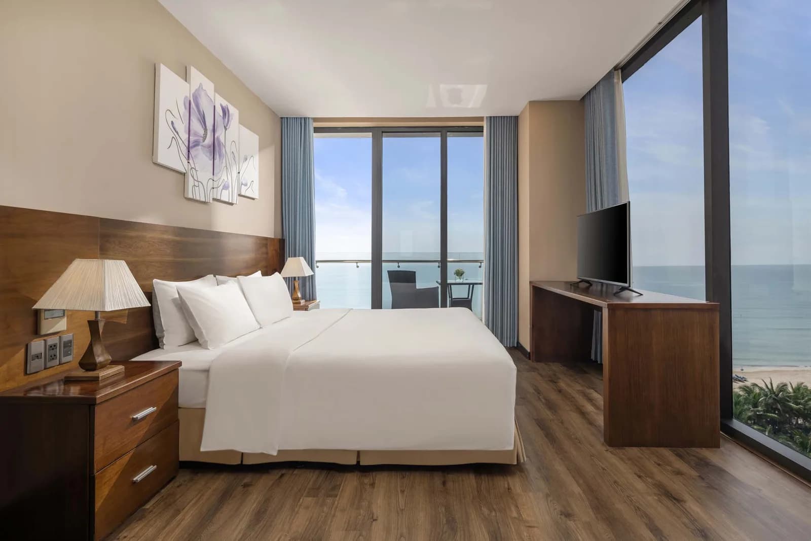 Junior Suite Hướng Biển