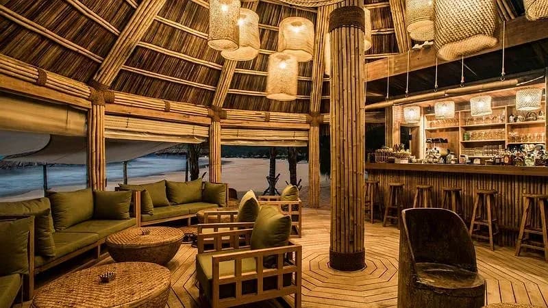 Hàm Bar bãi biển