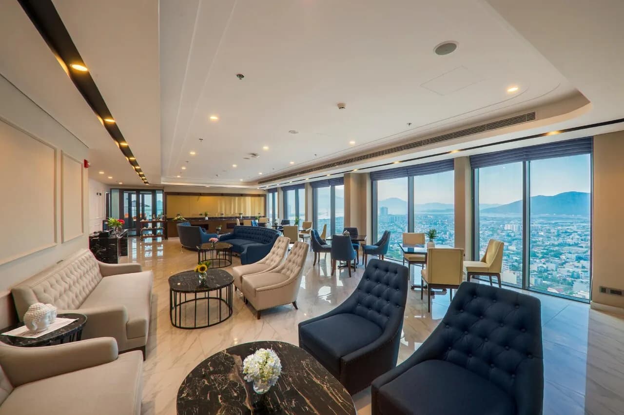 Executive Lounge