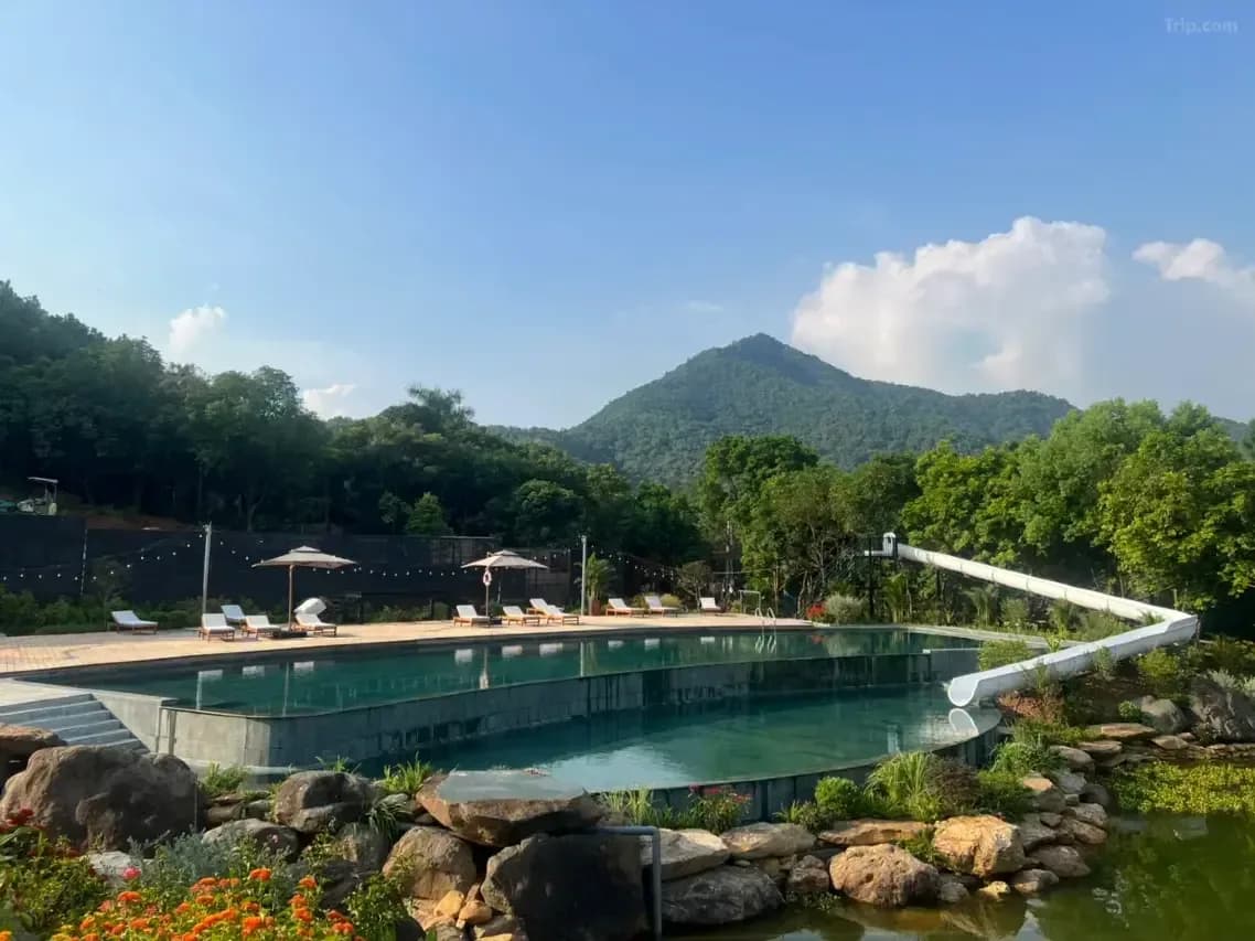 Amaya Home Sóc Sơn Lodge, Spa & Restaurant