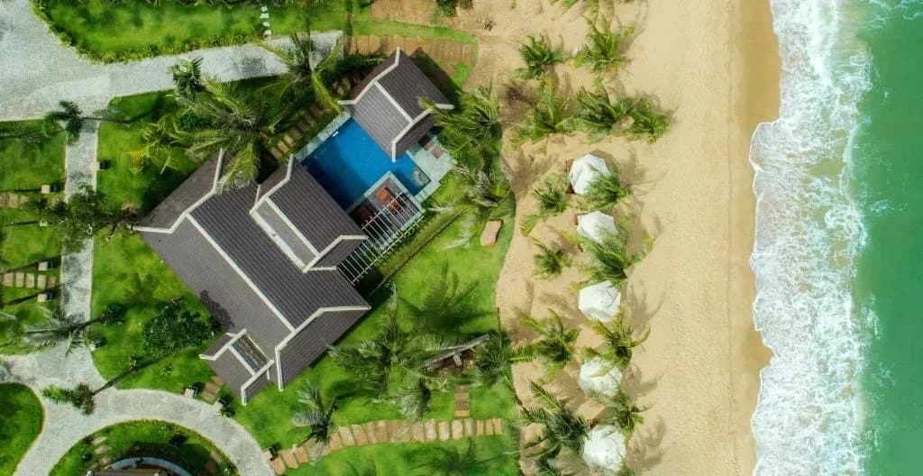 Bãi biển riêng 160m