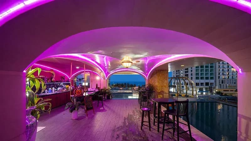 Pandora Sky Lounge