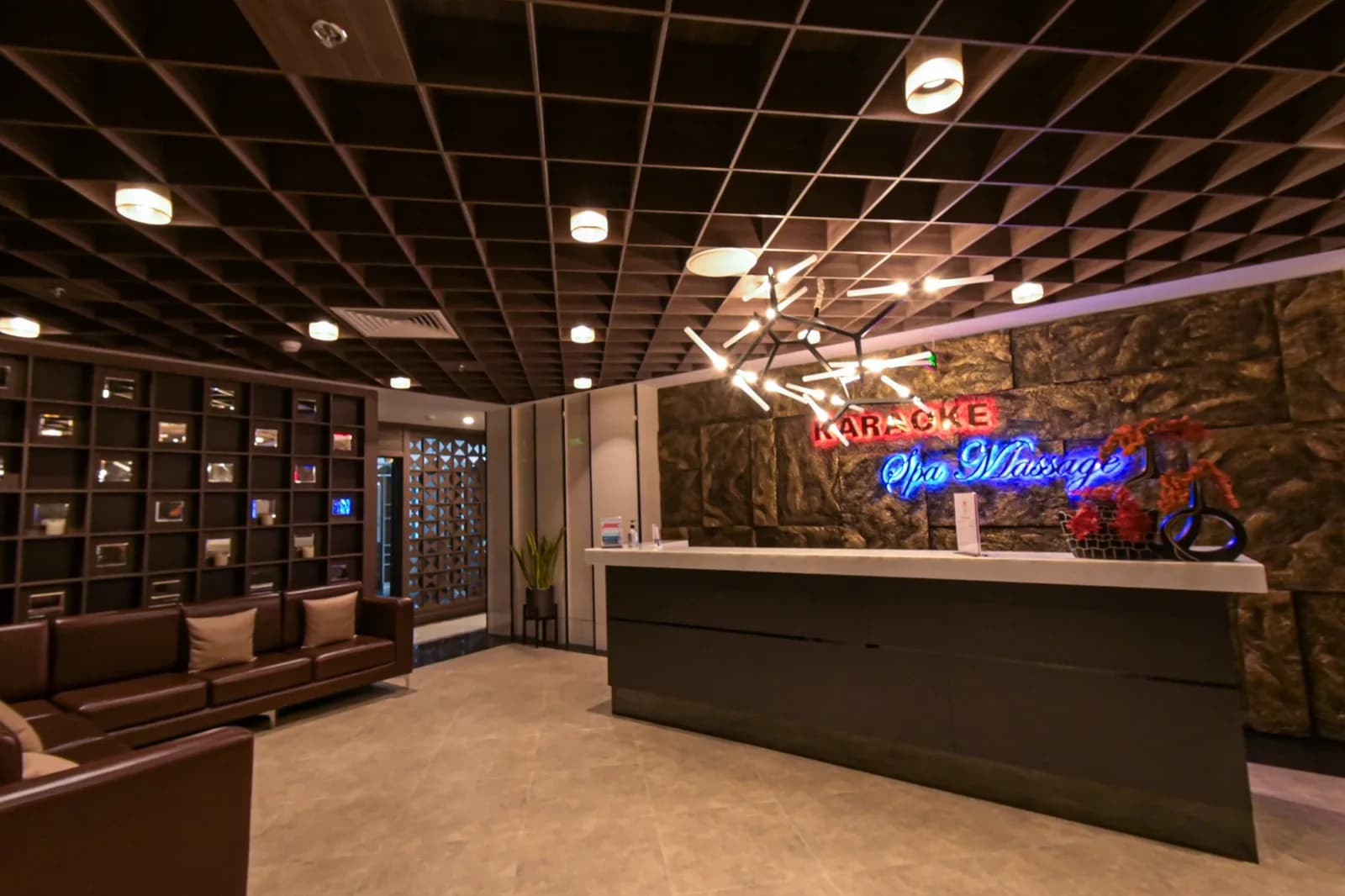 Karaoke & giải trí