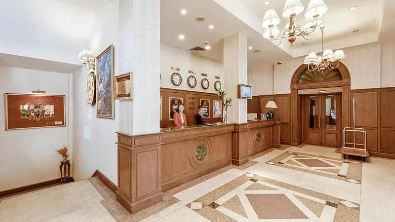 Sảnh lễ tân cổ điển