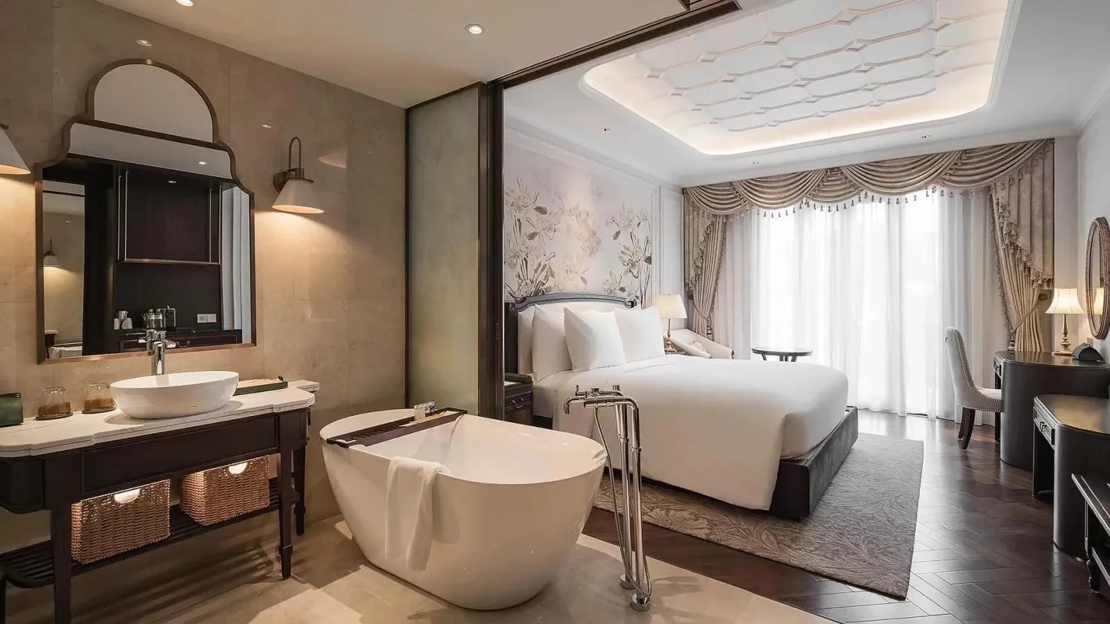 Trăng mật lãng mạn