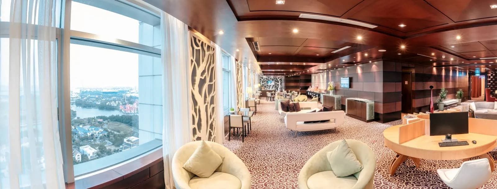 Privilege Lounge tầng 21