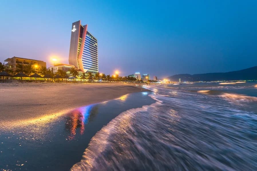 Trọn tầm biển Mỹ Khê