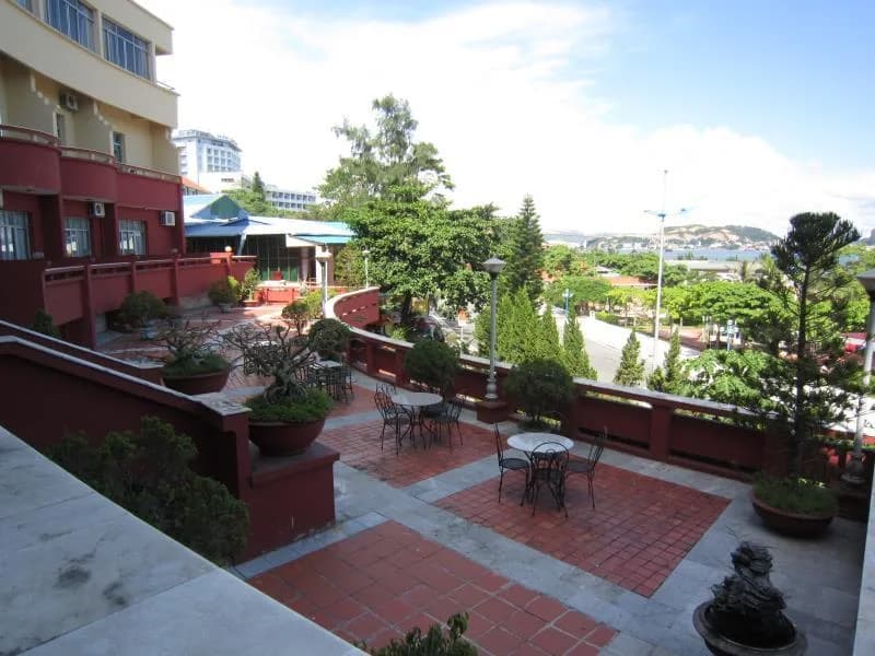 Sân vườn & Terrace ngắm vịnh