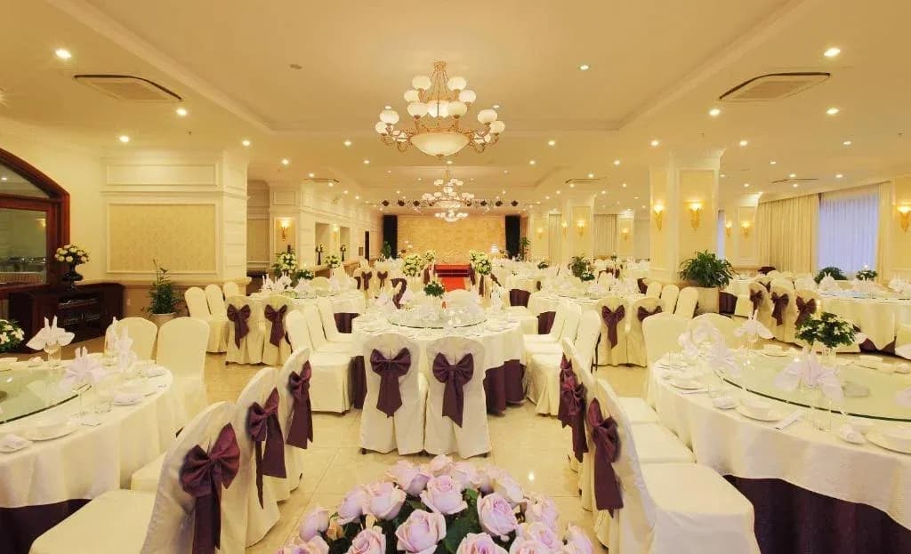 Trung tâm hội nghị & tiệc