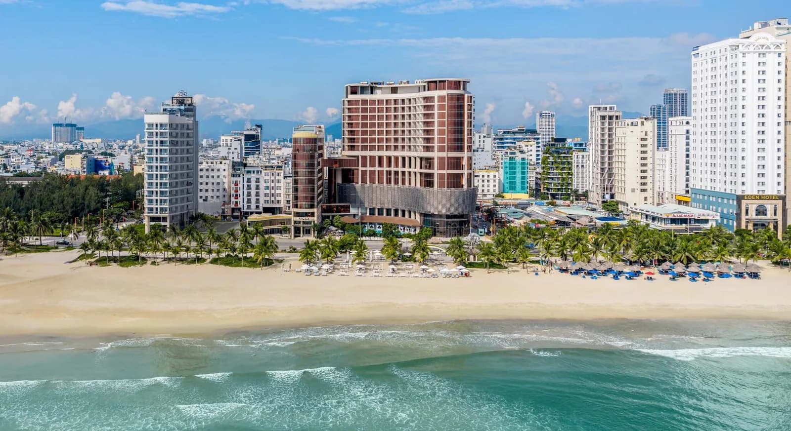 Holiday Beach Danang Hotel & Resort