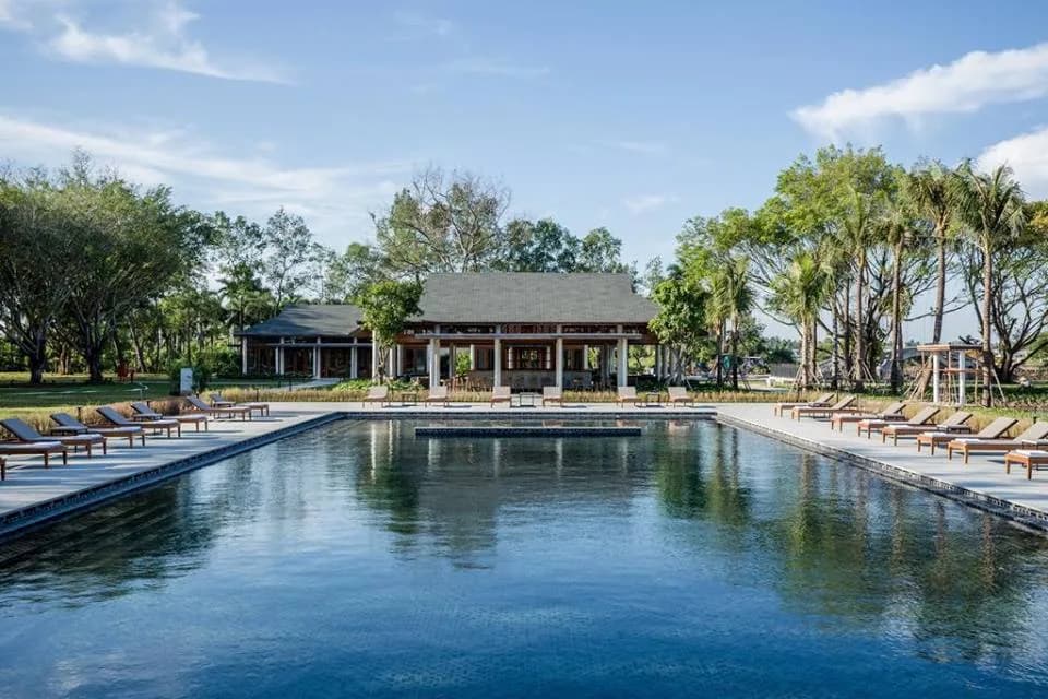 Legacy Mekong Resort Cần Thơ (Azerai)