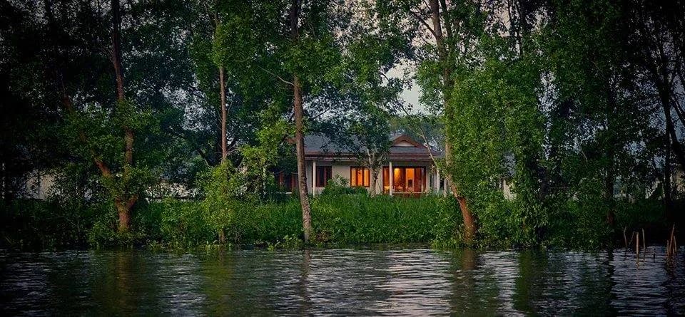 Ốc đảo biệt lập giữa sông Hậu