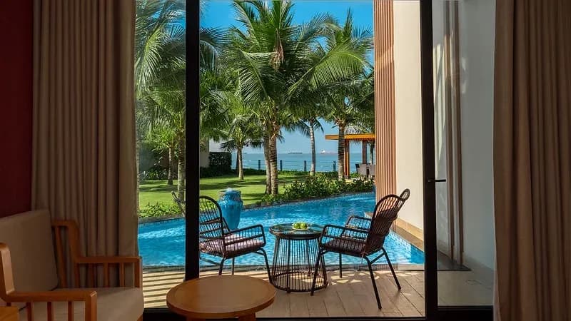 Toàn bộ phòng hướng biển