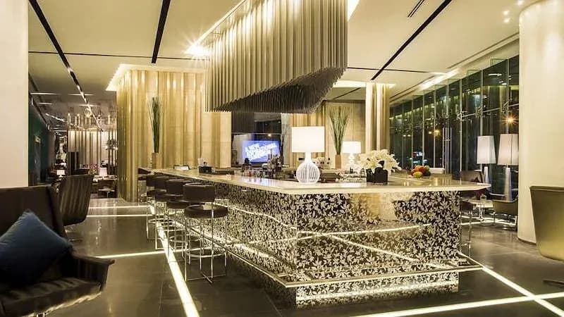 Urbane Lounge