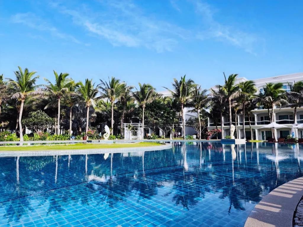The Sailing Bay Beach Resort