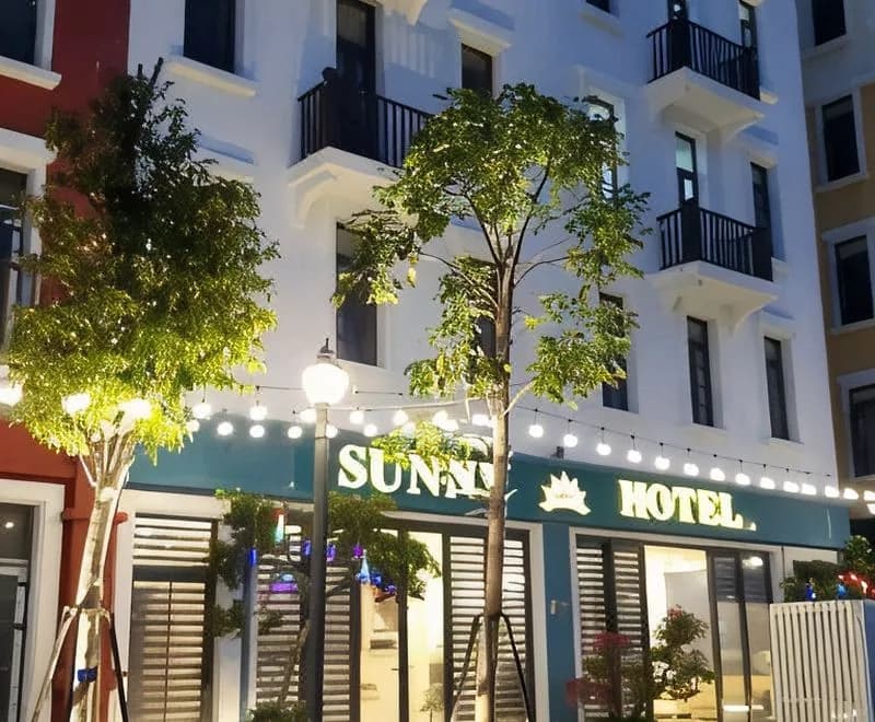 Phố đêm Grand World ngay trước cửa