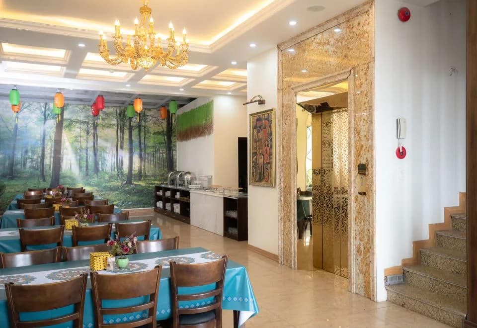 Buffet sáng & thang máy tiện lợi