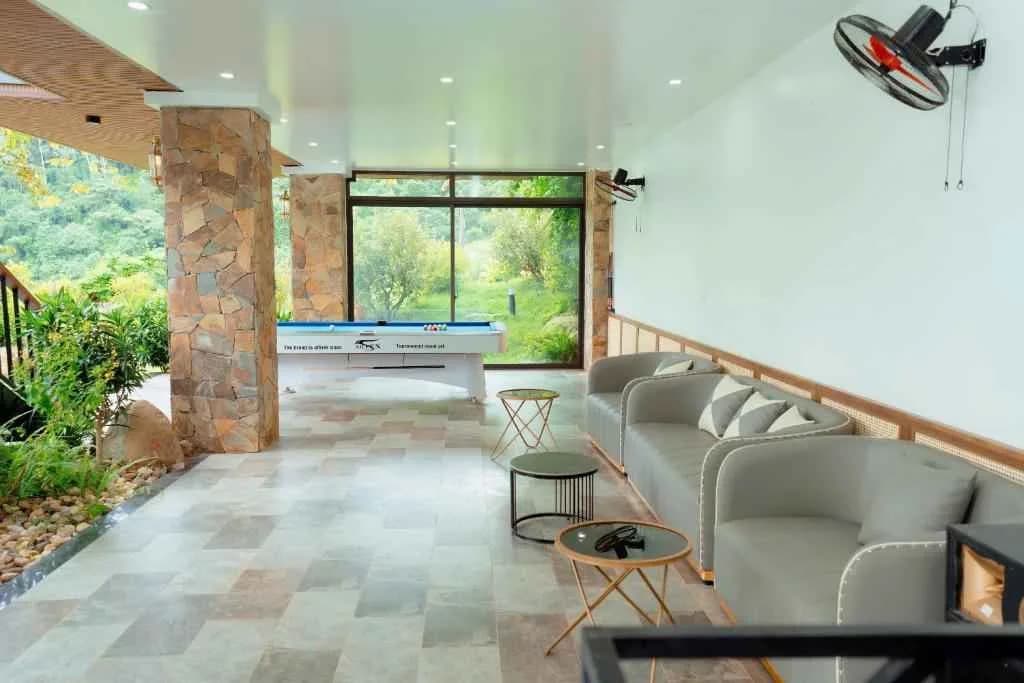 Khu lounge & giải trí