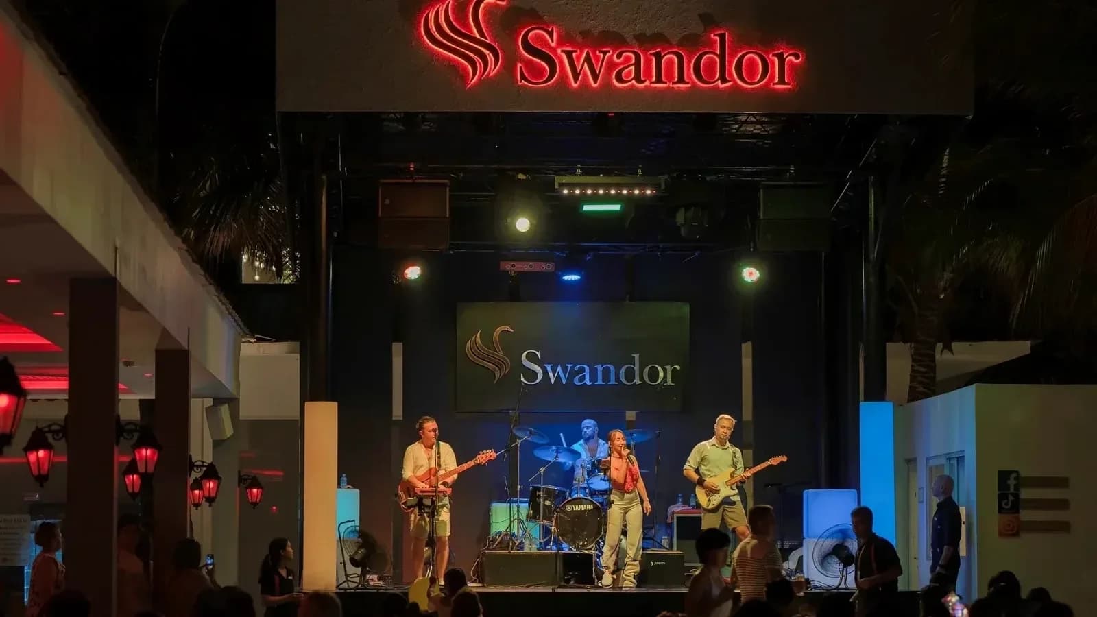 Đêm nhạc sống & Night Club